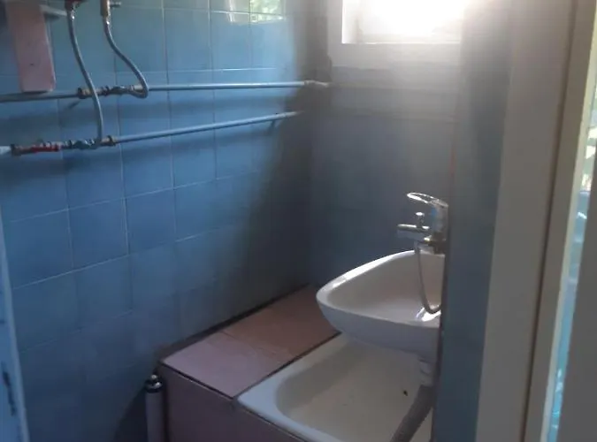 Novi Sad - Novi Sad アパート Sremska Kamenica