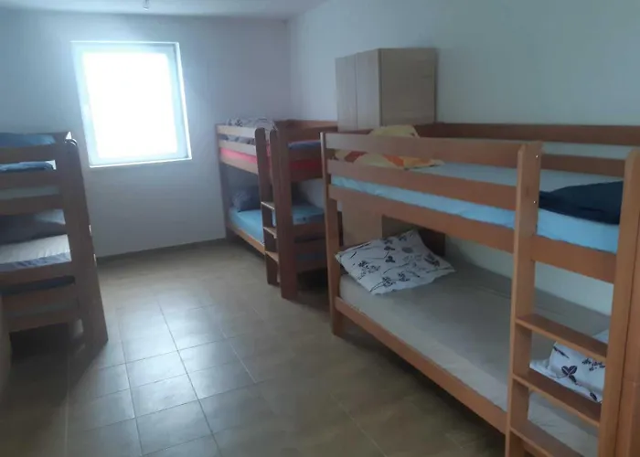 Novi Sad - Novi Sad アパート Sremska Kamenica